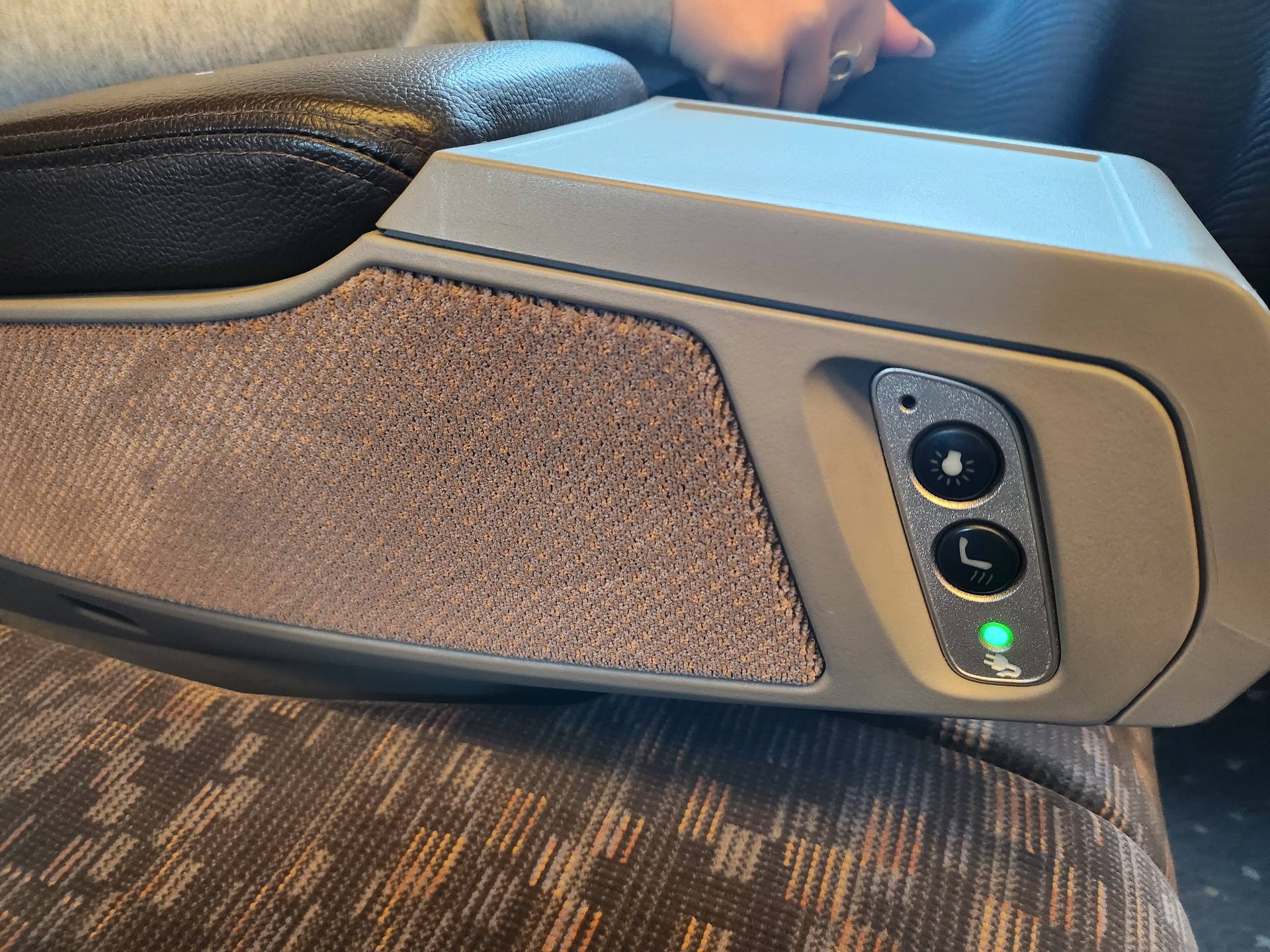 Green Car armrest with controls