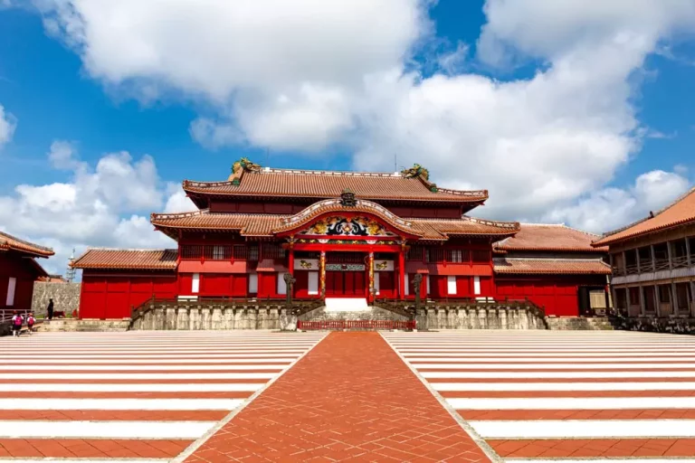 Red tempel