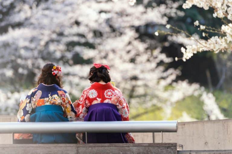 kimono bench