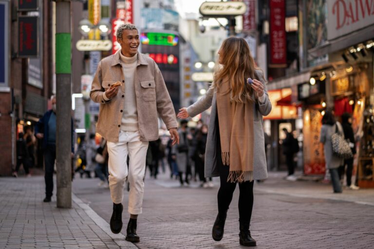 couple eating ice cream